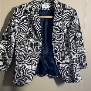Le Suit Black and White Patterned Blazer